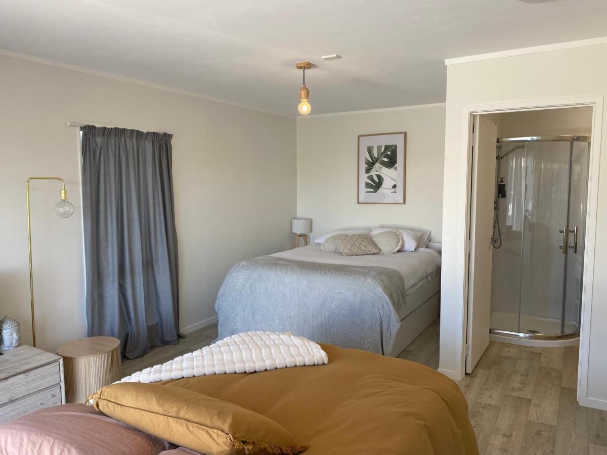 Papamoa Beach Studio Oasis Exterior photo